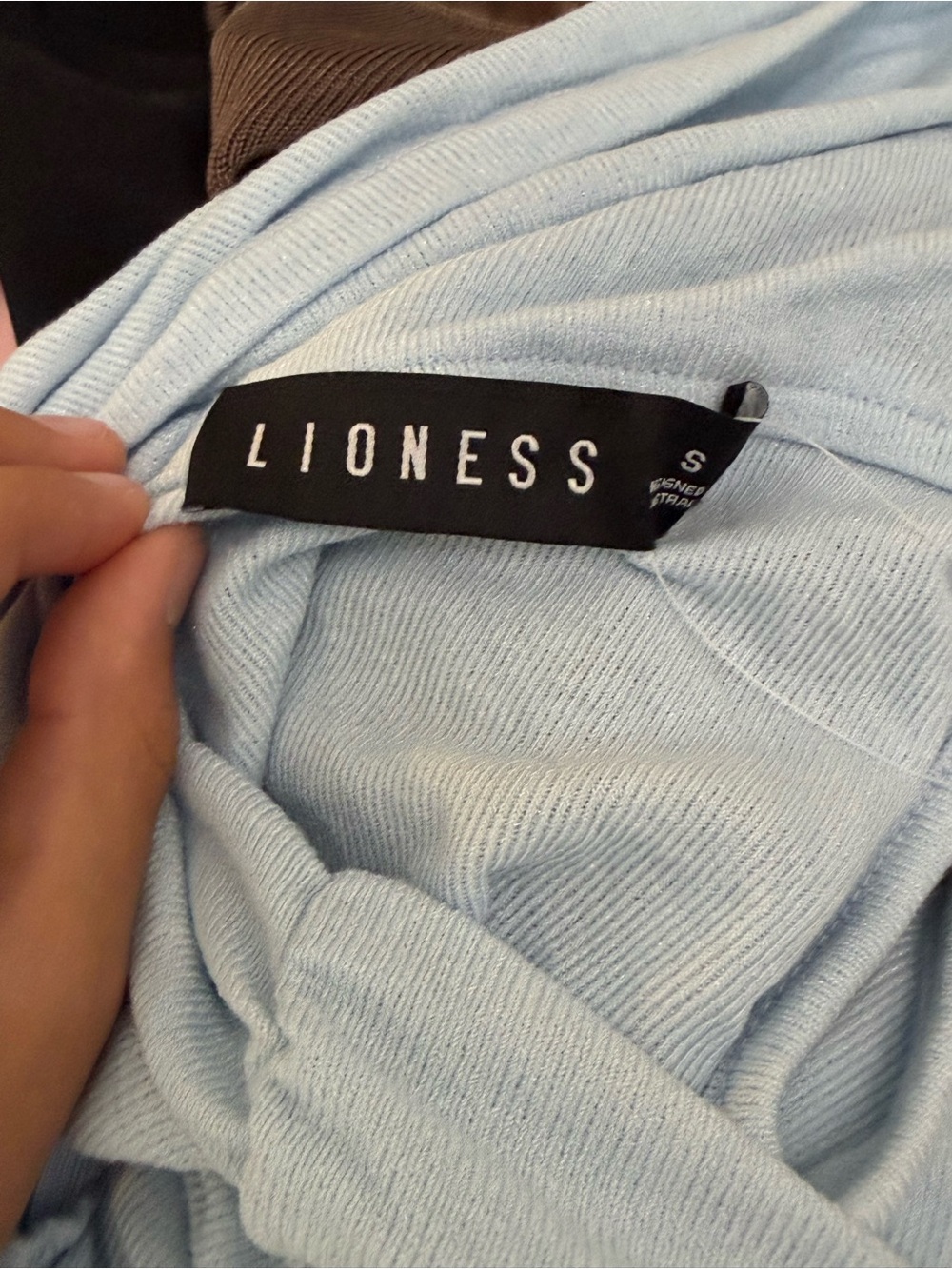 Lioness Field of Dreams Maxi Dress Soft Blue Off Shoulder Knit AU 8 / Small NWT - Picture 8 of 9